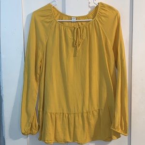 Yellow Old Navy Top